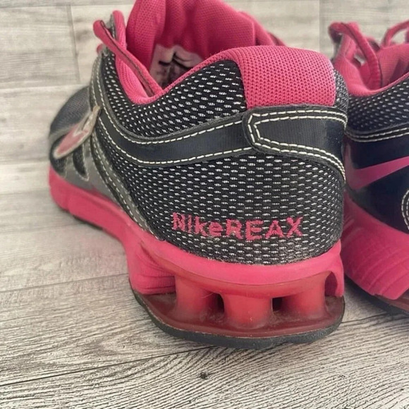 NIKE REAX ROCKET 2 Athletic Running Shoe Sneaker Black Pink US Women's Size 8 - Picture 9 of 12